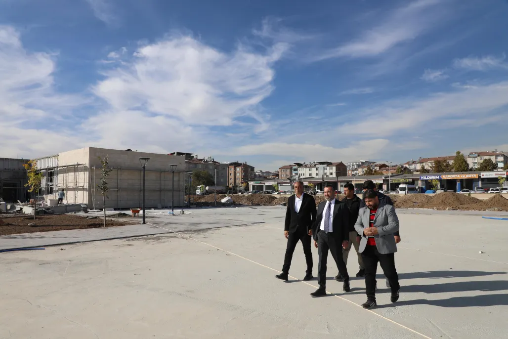 Seksenler Sokağı Yeniden Hayat Buluyor: Elazığ’a Nostaljik Bir Çekim Merkezi Geliyor